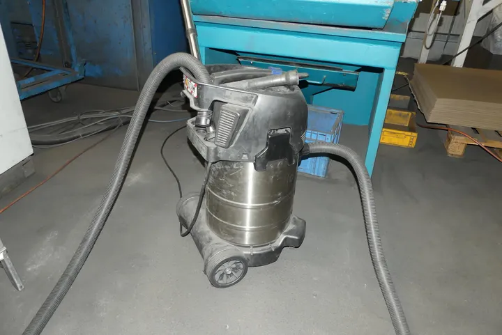 Nilfisk - Industriesauger/Nasssauger Modell: ATTIX 40-0M PC Type 22